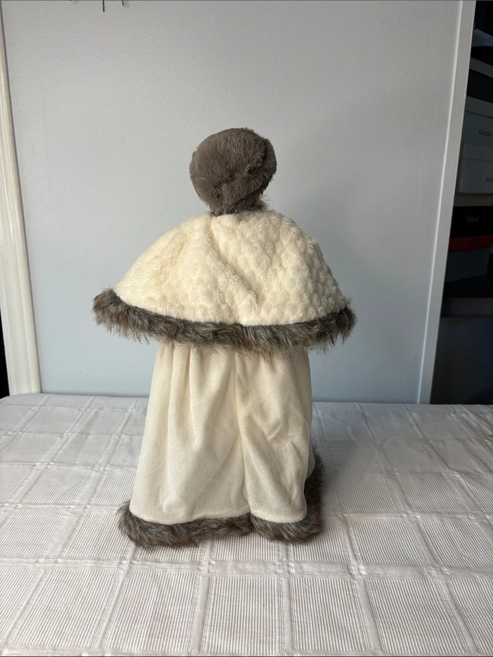 Pier 1 Imports African American Mrs. Claus Holiday Doll 17”